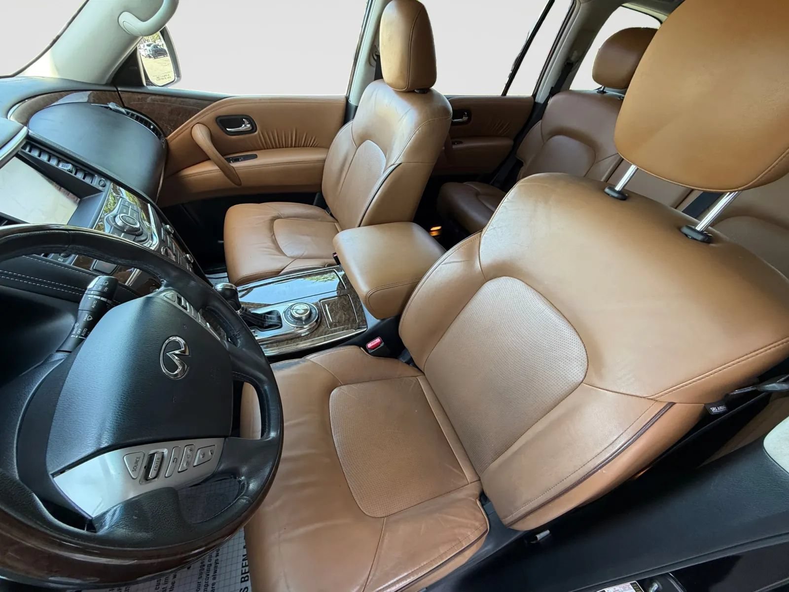 Used 2016 INFINITI QX80 4WD w/ All Season Package image 13