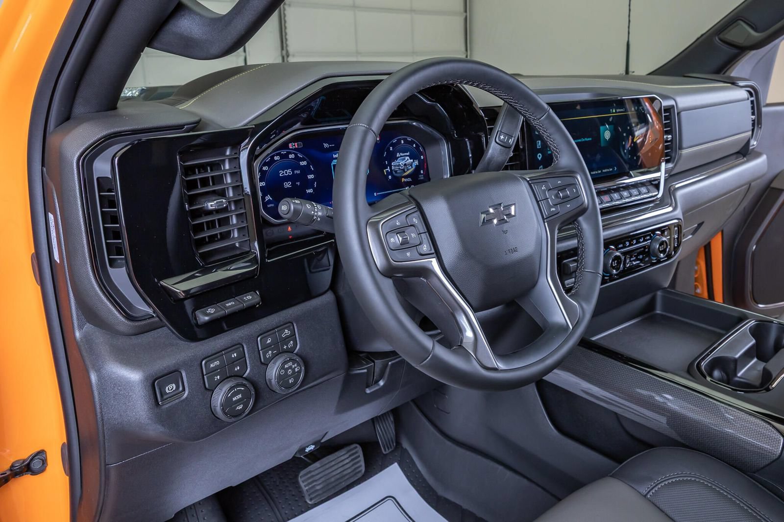 Used 2026 Chevrolet Silverado 2500 ZR2 AWD/4WD image 15