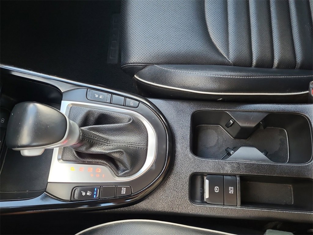 Used 2022 Kia Forte GT-Line w/ GT-Line Premium Package image 21