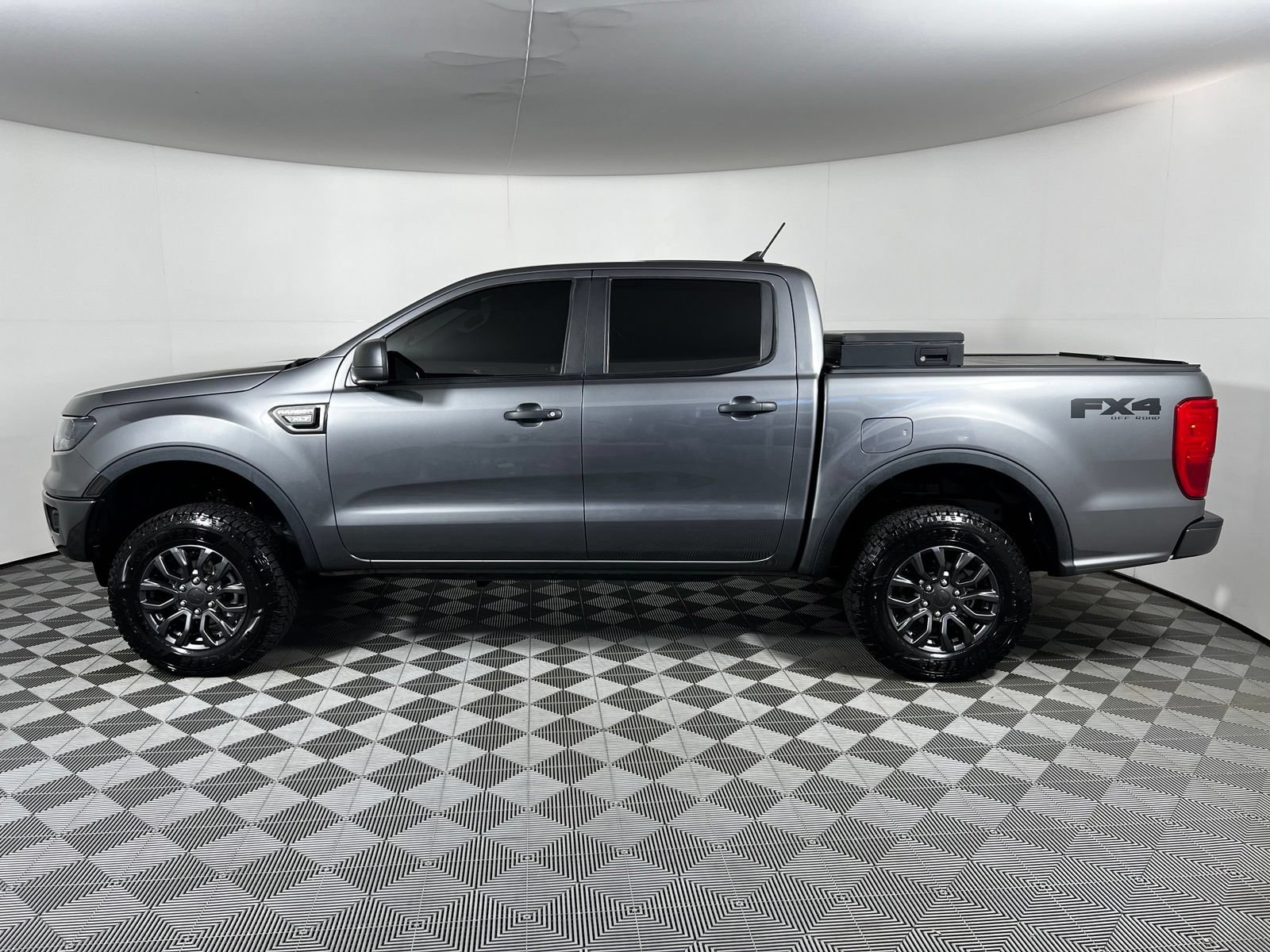 Used 2023 Ford Ranger XLT w/ Equipment Group 302A High AWD/4WD image 8