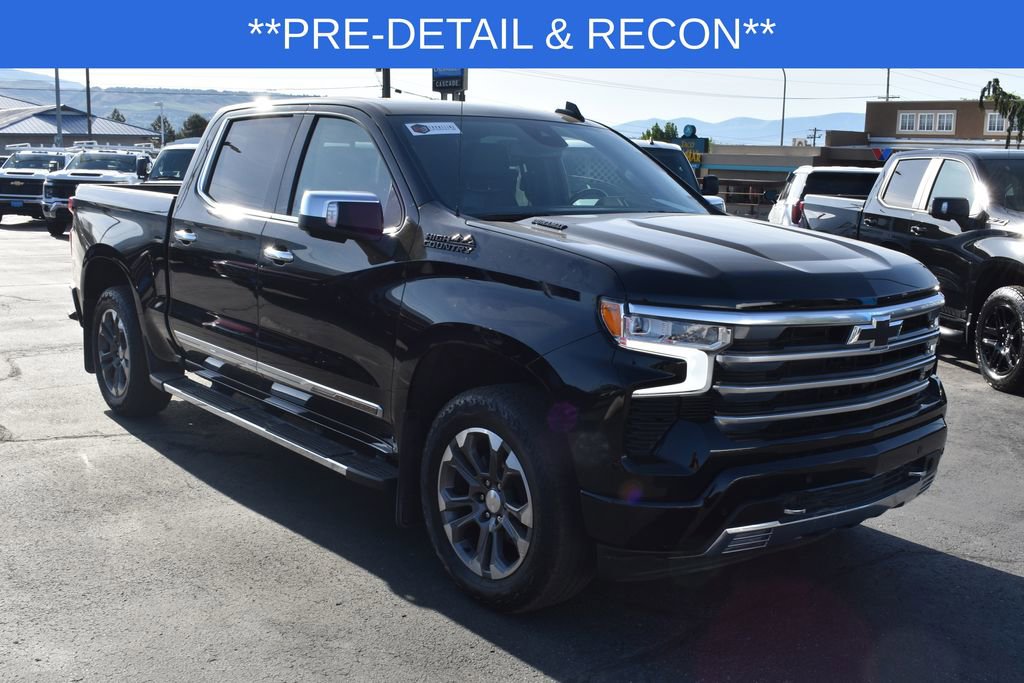 Used 2022 Chevrolet Silverado 1500 High Country w/ Max Trailering Package AWD/4WD image 6