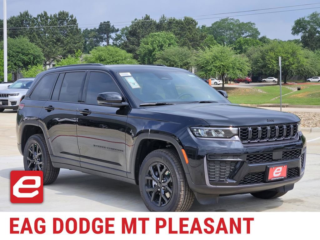 New 2026 Jeep Grand Cherokee Altitude