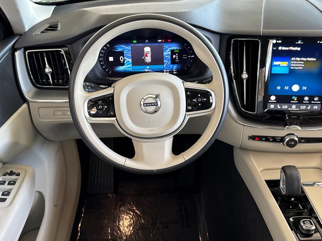 Certified 2024 Volvo XC60 T8 Core AWD/4WD image 13