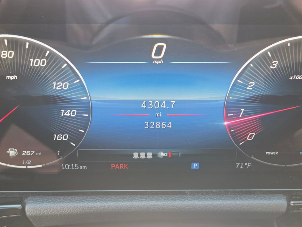 Used 2025 Mercedes-Benz GLA 250 image 22