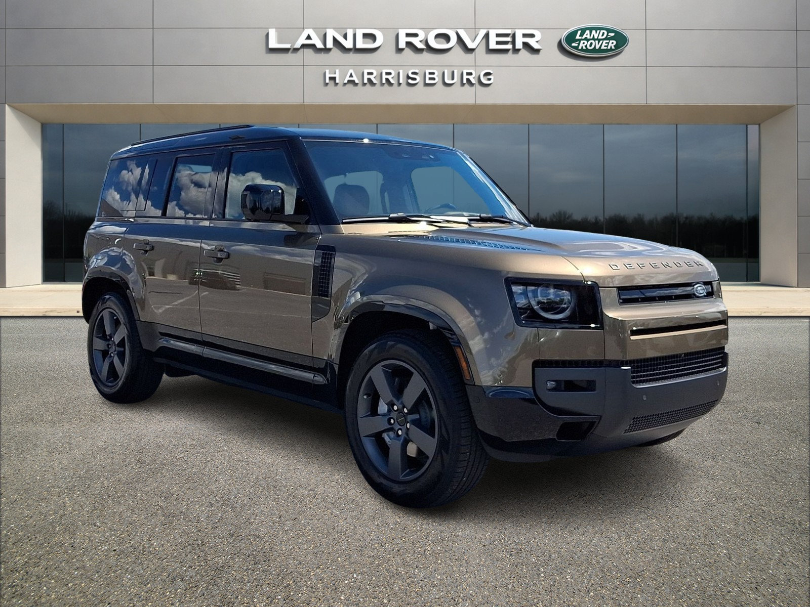 New 2026 Land Rover Defender 110 X-Dynamic SE AWD/4WD image 3
