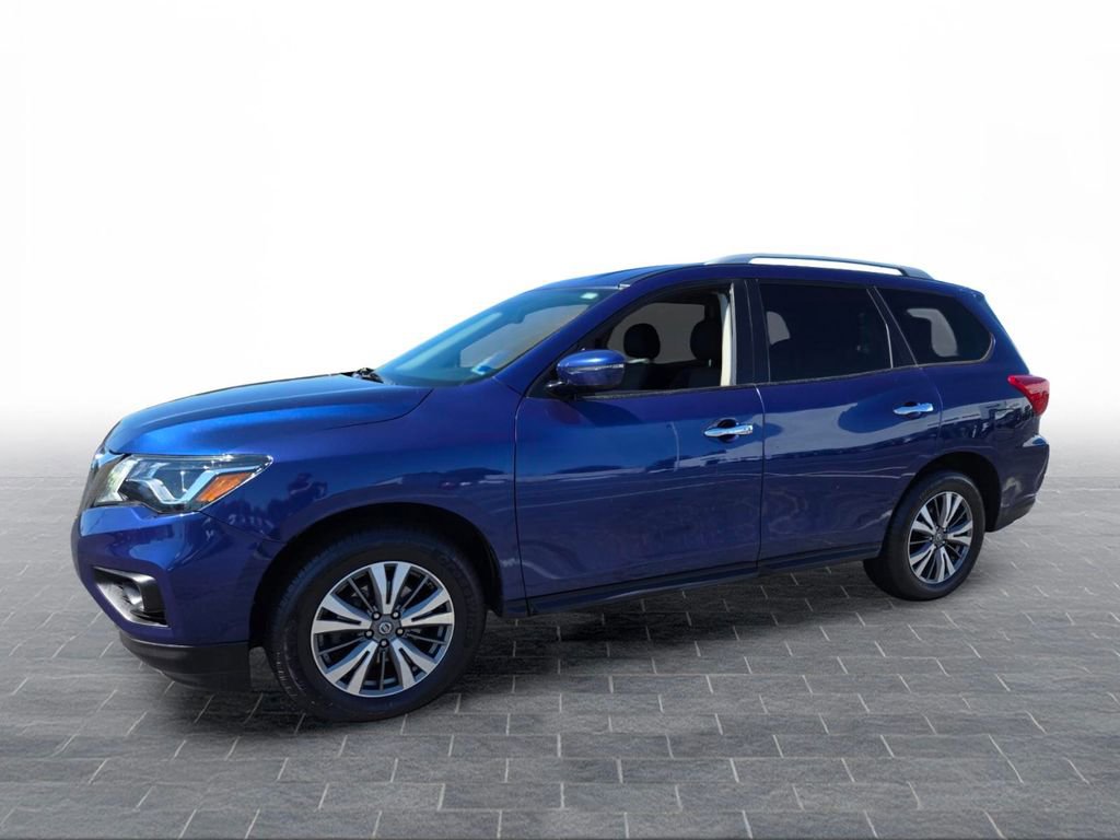 Used 2017 Nissan Pathfinder SV AWD/4WD image 2