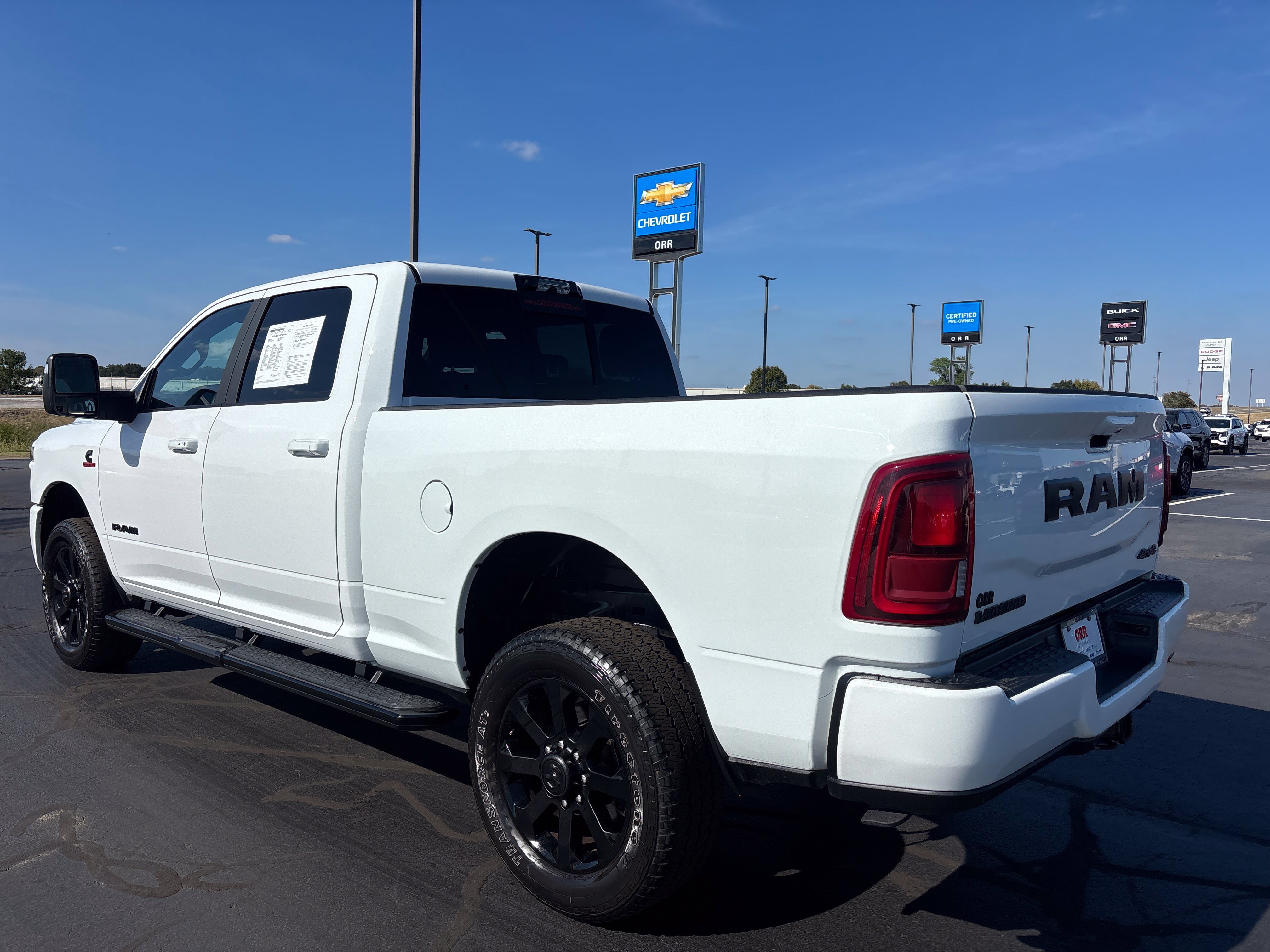 Used 2025 RAM 2500 Laramie w/ Night Edition AWD/4WD image 4