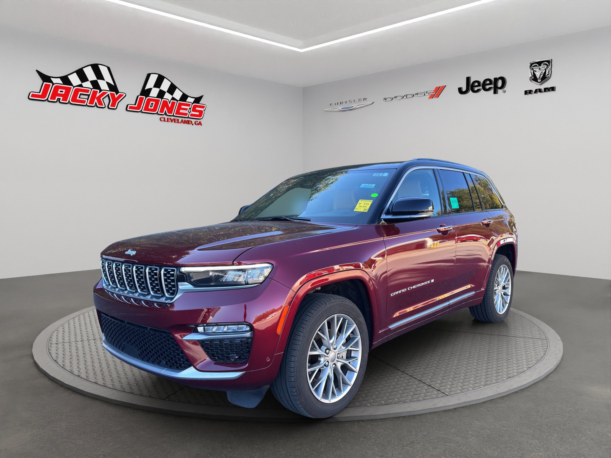 Used 2025 Jeep Grand Cherokee Summit