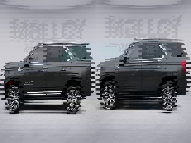 Used 2021 GMC Yukon Denali w/ Denali Premium Package image 2