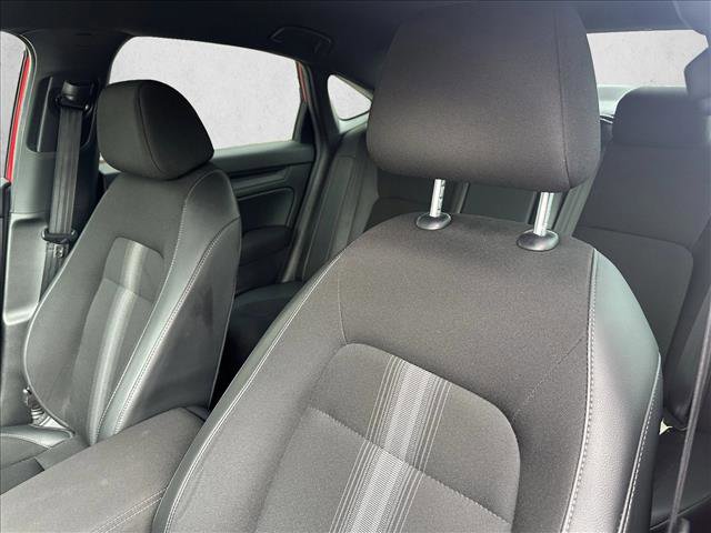 Used 2025 Honda Civic Sport image 11