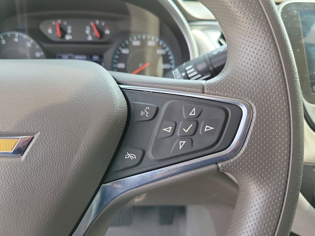 Used 2025 Chevrolet Malibu LT FWD image 24