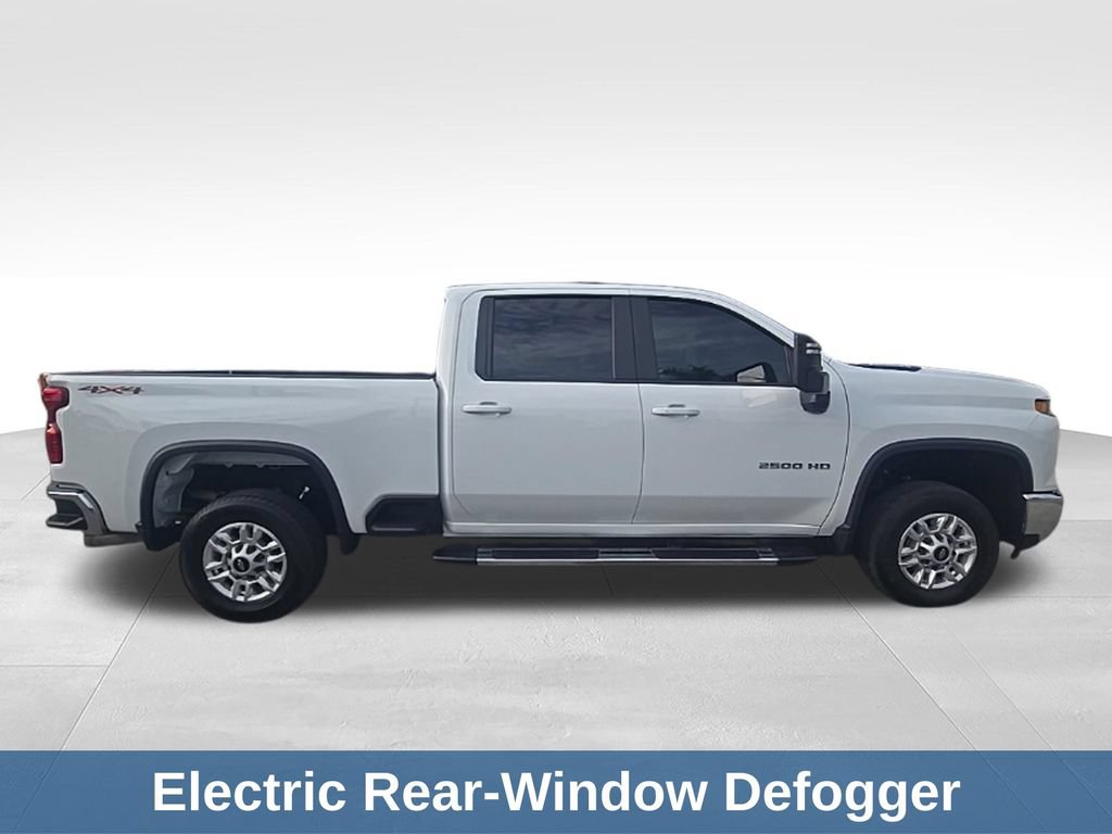 Used 2025 Chevrolet Silverado 2500 LT w/ Convenience Package AWD/4WD image 7