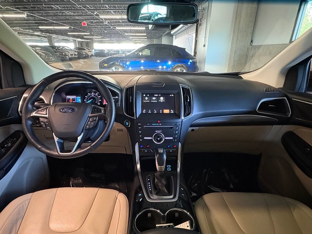 Used 2016 Ford Edge Titanium w/ Equipment Group 302A AWD/4WD image 16