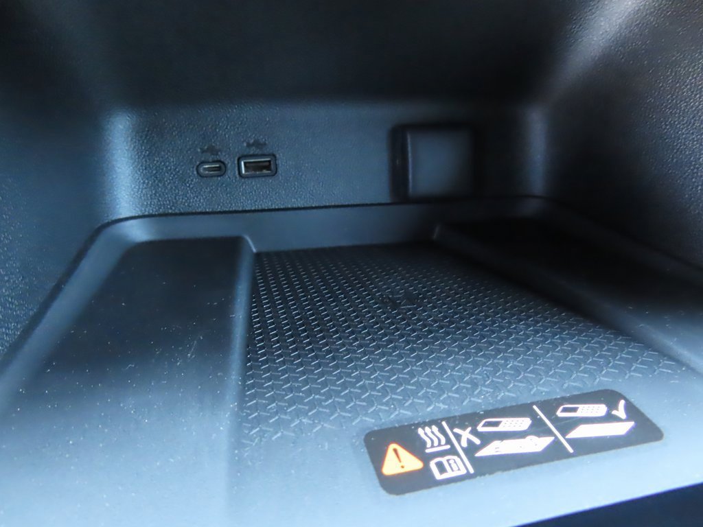 New 2026 Chevrolet Traverse LT image 9