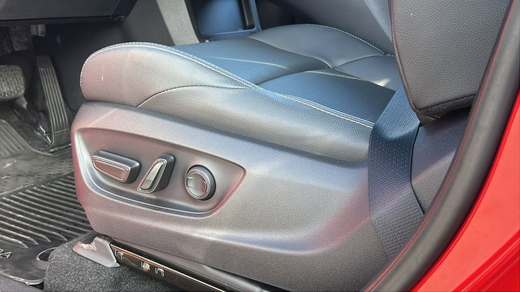 Certified 2024 Subaru Solterra Touring w/ Touring Package image 25