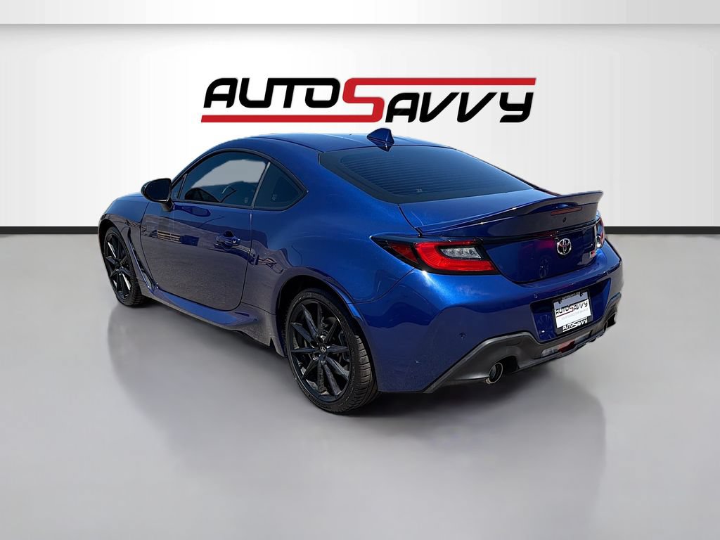 Used 2025 Toyota GR86 Premium w/ ALL Weather Mat Package (TMS) RWD image 5