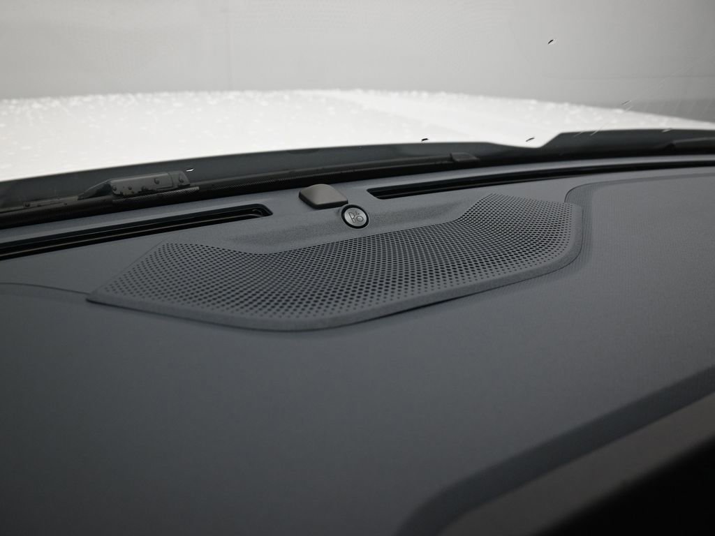 New 2025 Ford Maverick Lobo image 18