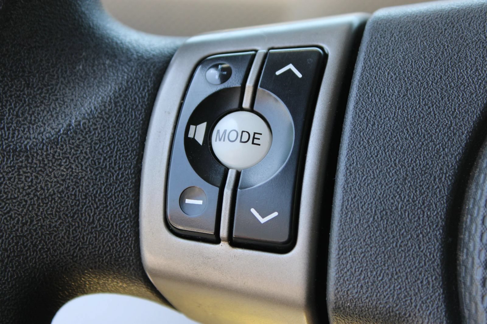Used 2014 Scion xB FWD image 22