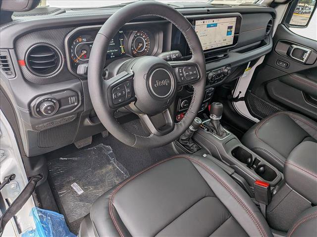New 2025 Jeep Gladiator Rubicon w/ Convenience Group image 3