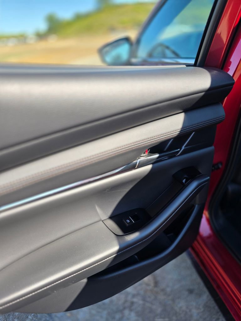 New 2025 MAZDA MAZDA3 s image 8