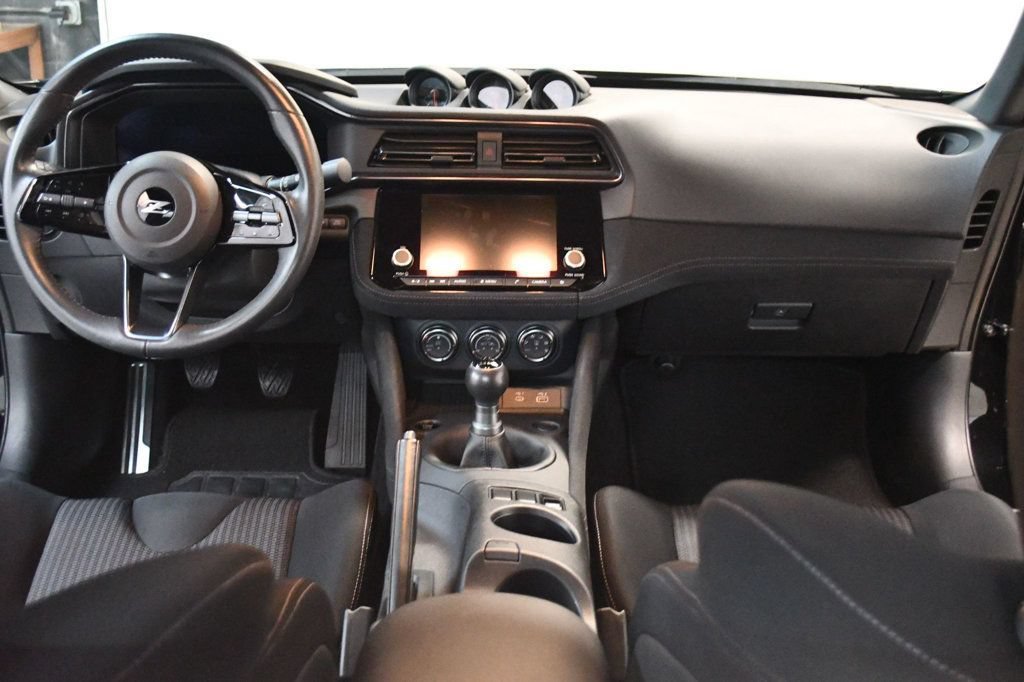 Used 2026 Nissan Z Sport w/ Floor Mat Package RWD image 5