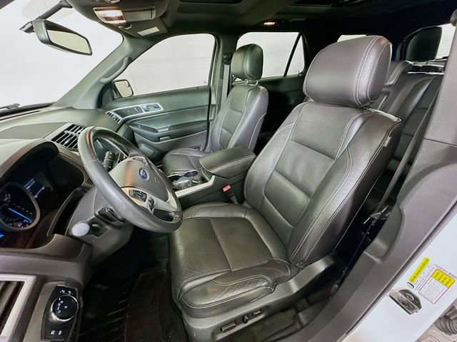 Used 2015 Ford Explorer Sport image 19