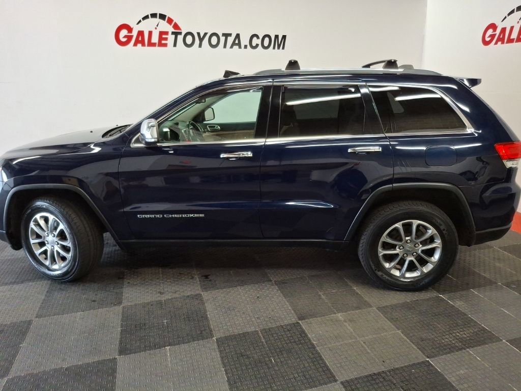Used 2015 Jeep Grand Cherokee Limited w/ Luxury Group II image 9