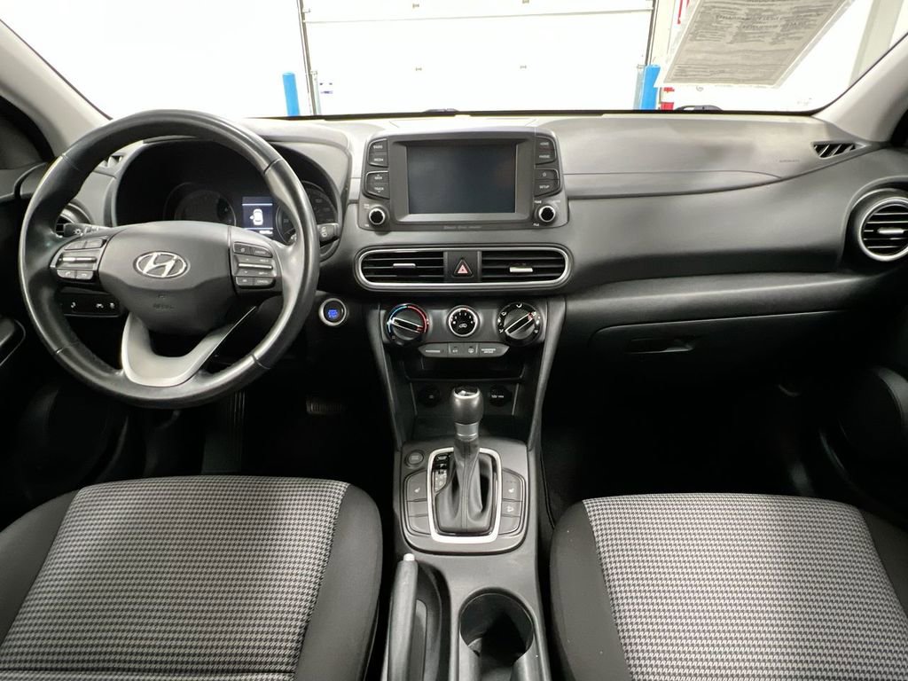 Used 2021 Hyundai Kona SEL FWD image 10