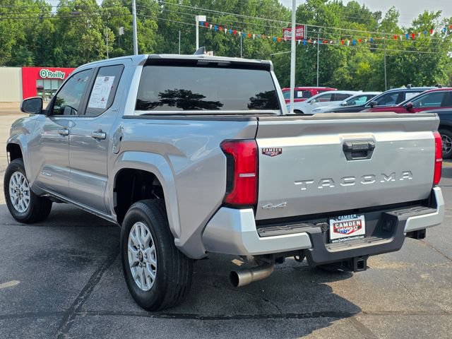 Used 2024 Toyota Tacoma SR5 AWD/4WD image 3