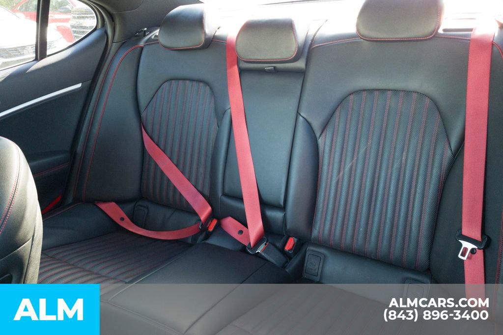 Used 2023 Genesis G70 2.0T w/ Sport Prestige Package image 17