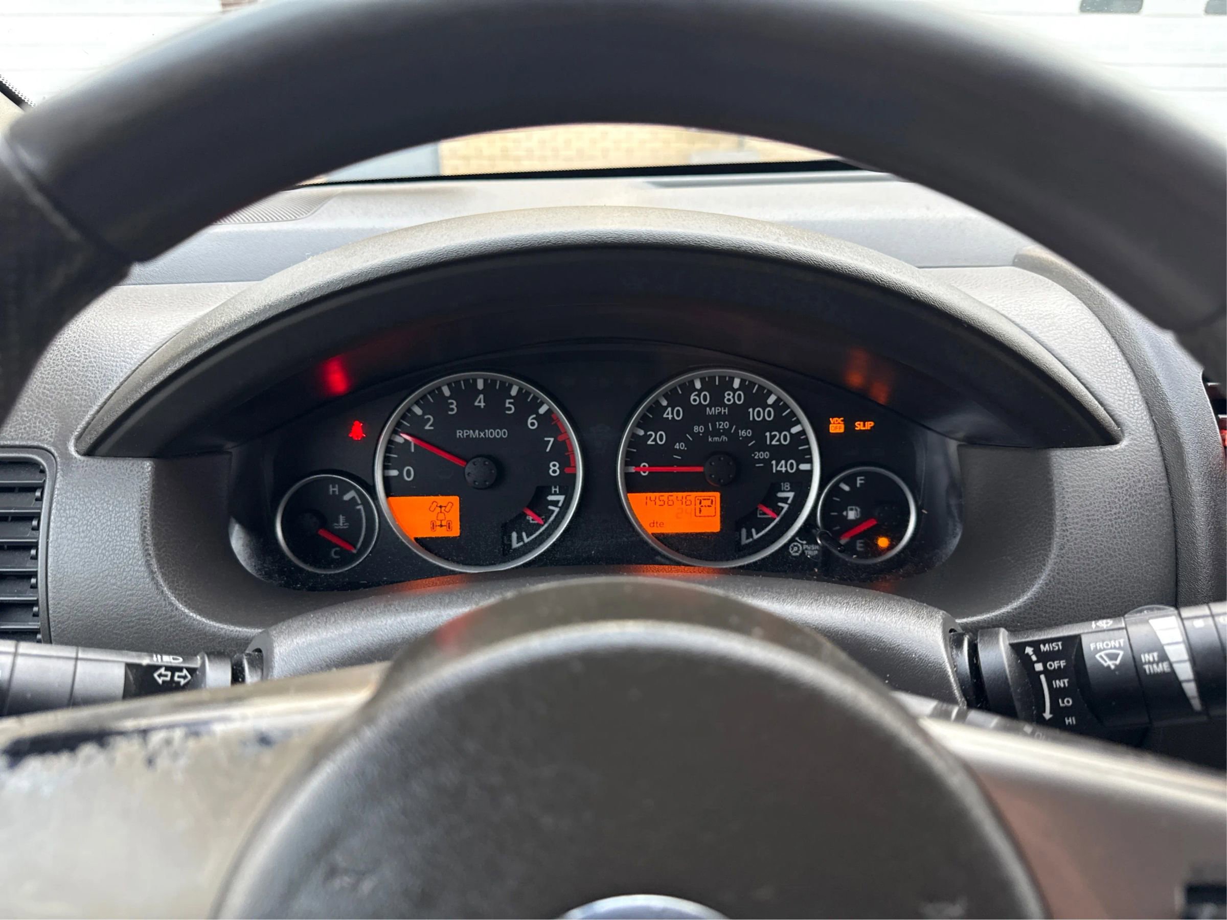 Used 2011 Nissan Pathfinder S image 19
