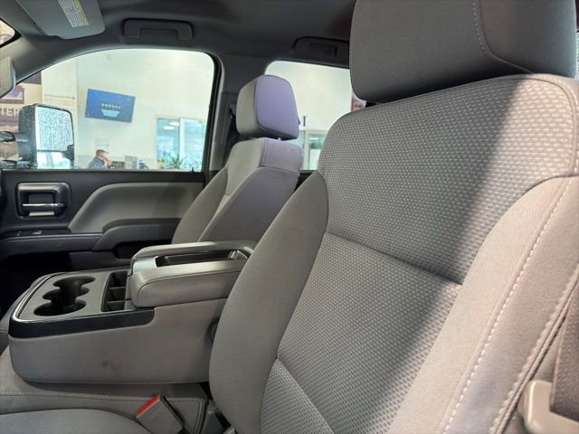 Used 2019 Chevrolet Silverado 2500 W/T AWD/4WD image 11