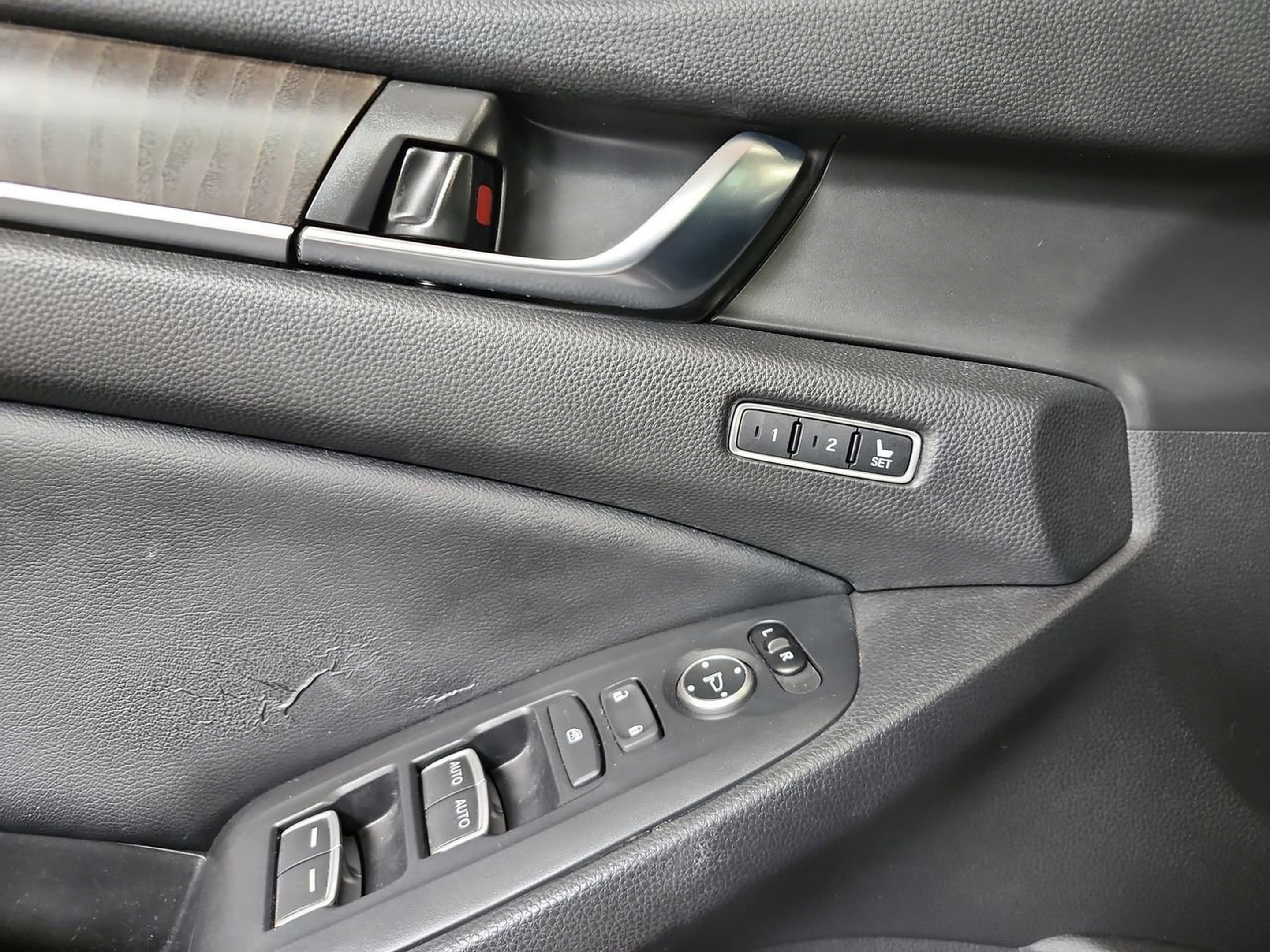 Used 2018 Honda Accord EX-L image 15