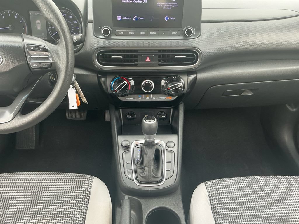 Used 2022 Hyundai Kona SE FWD image 20