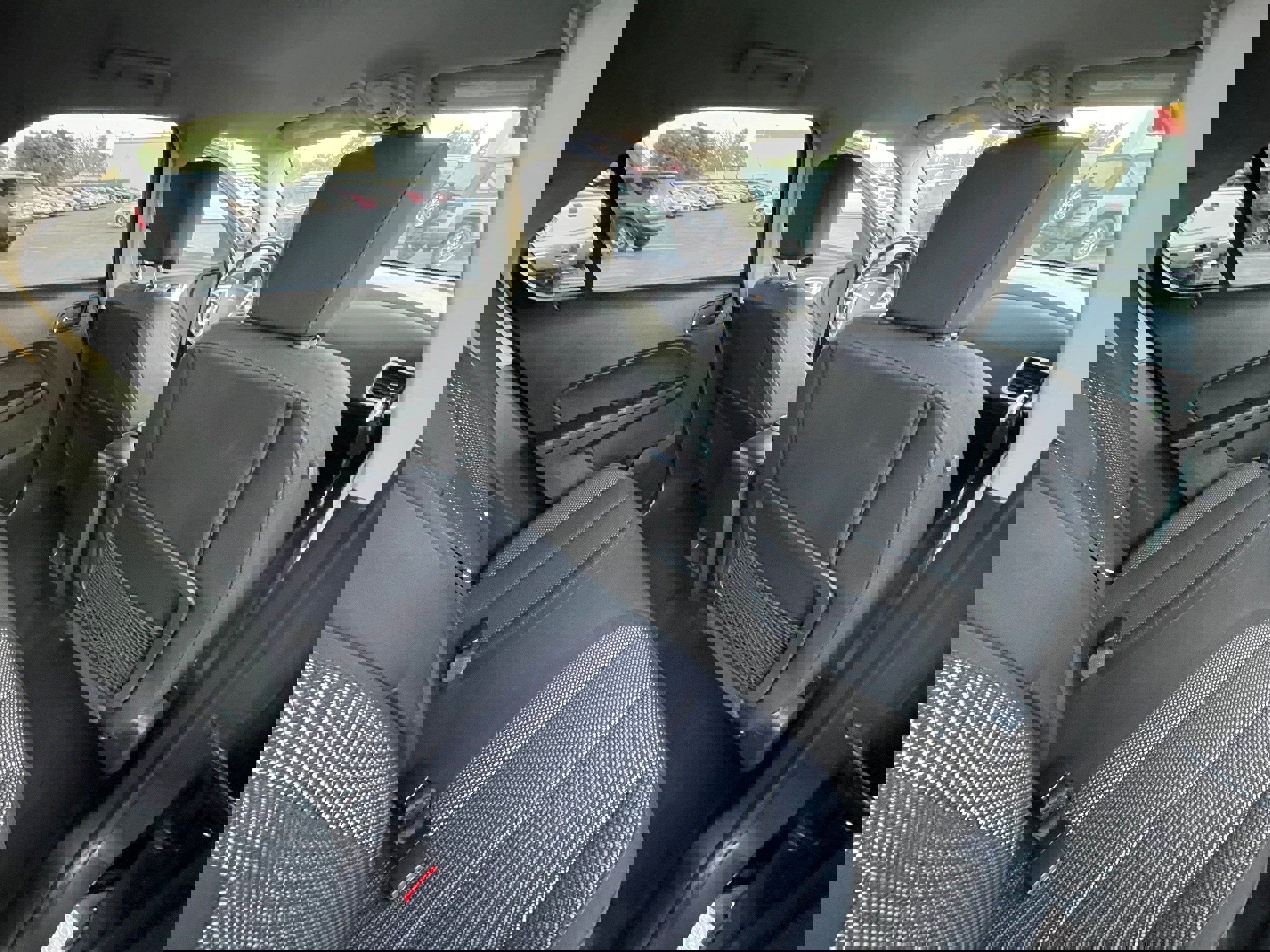 Used 2017 Chevrolet Equinox LT w/ Convenience Package image 19