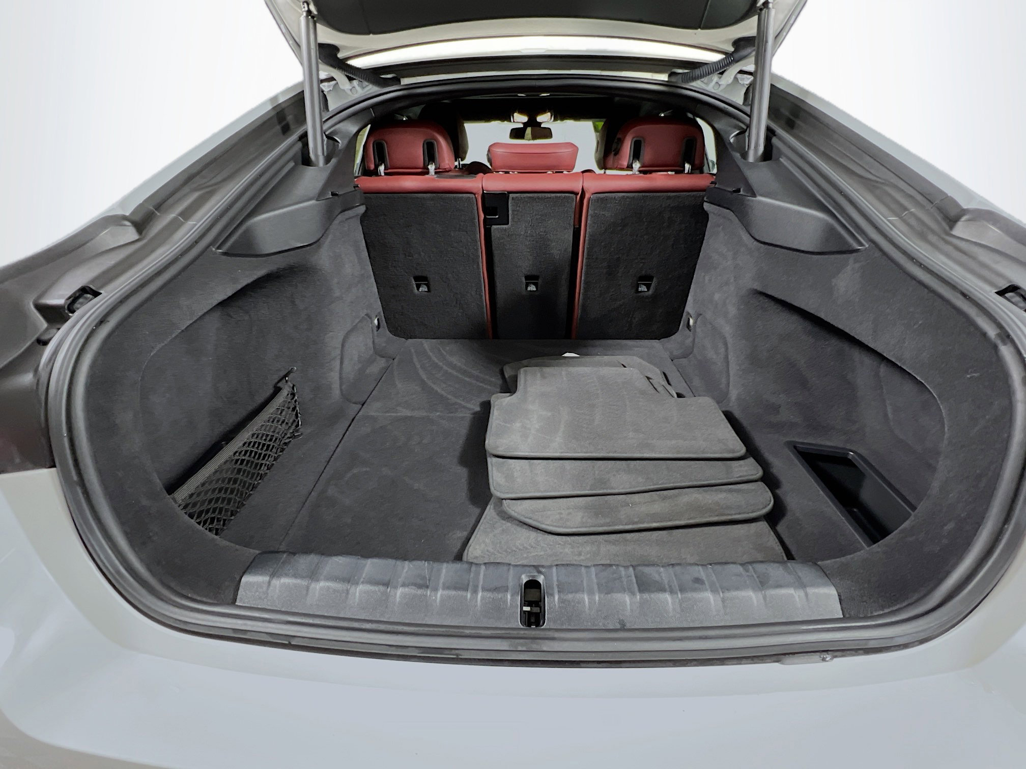 Used 2024 BMW i4 eDrive40 image 34