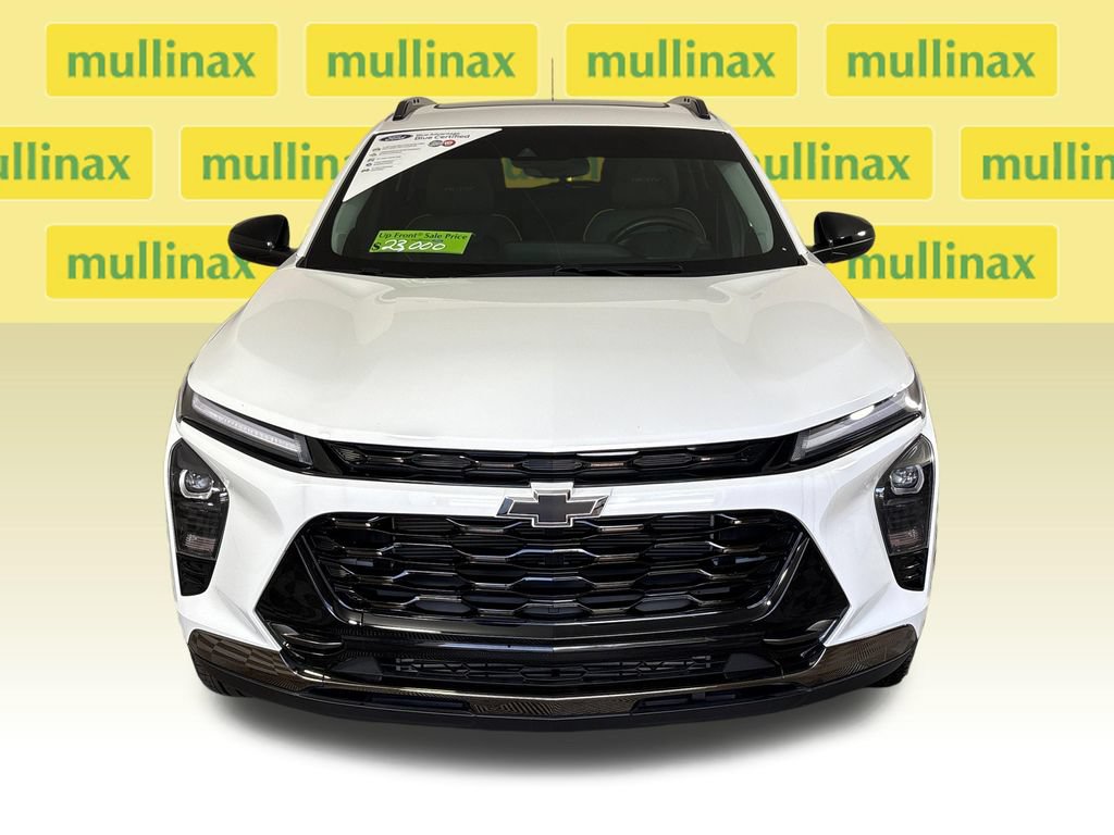 Used 2024 Chevrolet Trax ACTIV w/ Sunroof Package FWD image 15