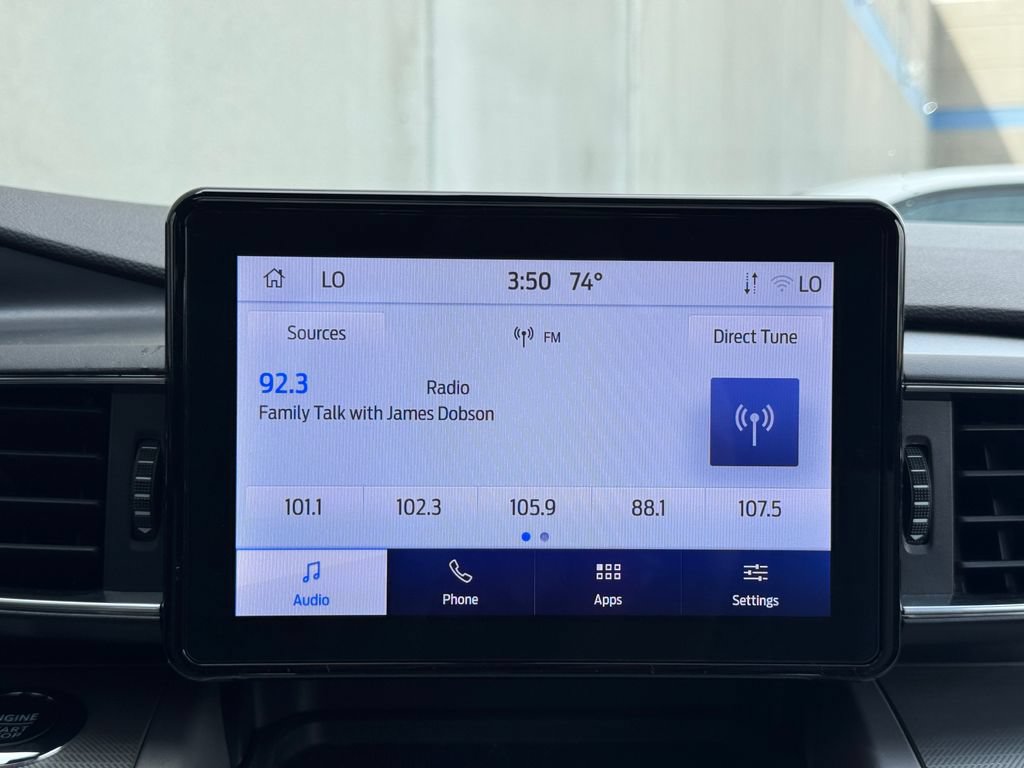 Used 2024 Ford Explorer XLT w/ Equipment Group 202A AWD/4WD image 23