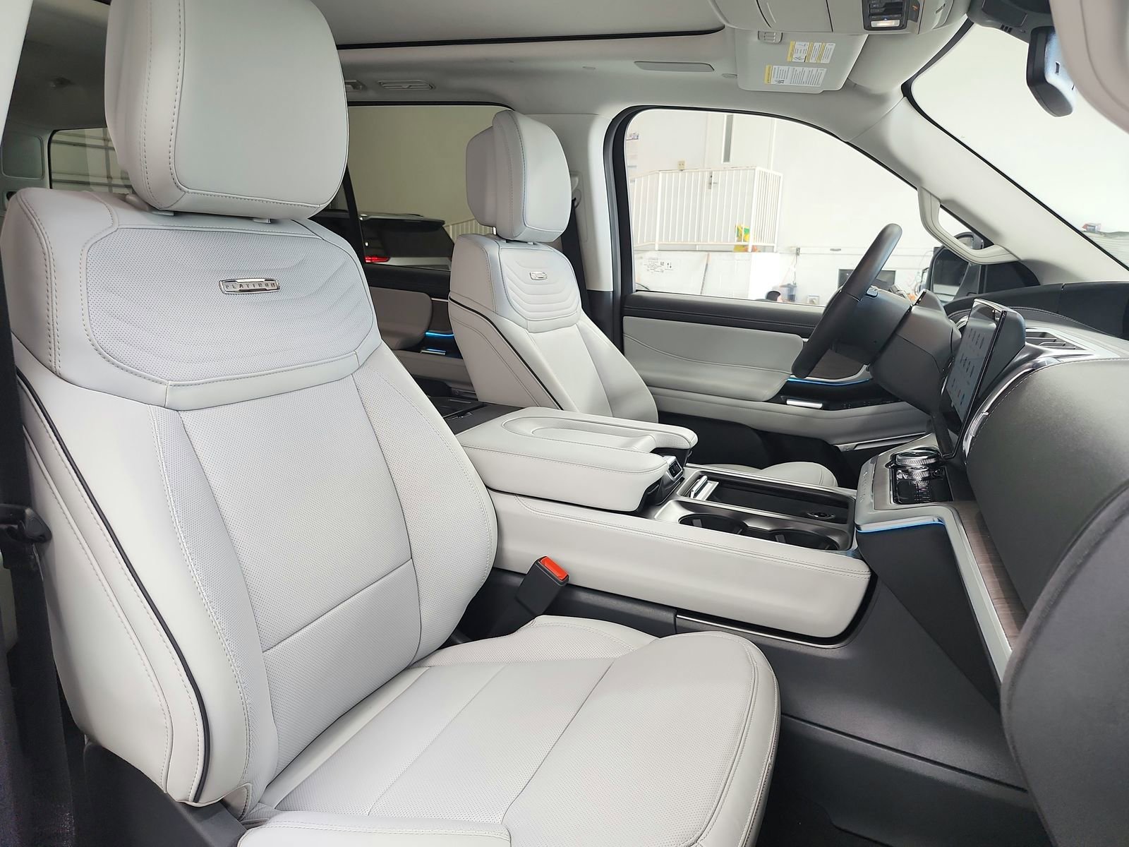 New 2026 Ford Expedition Platinum image 42