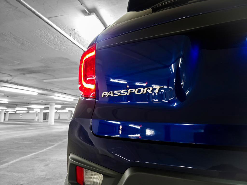 Used 2023 Honda Passport EX-L image 10