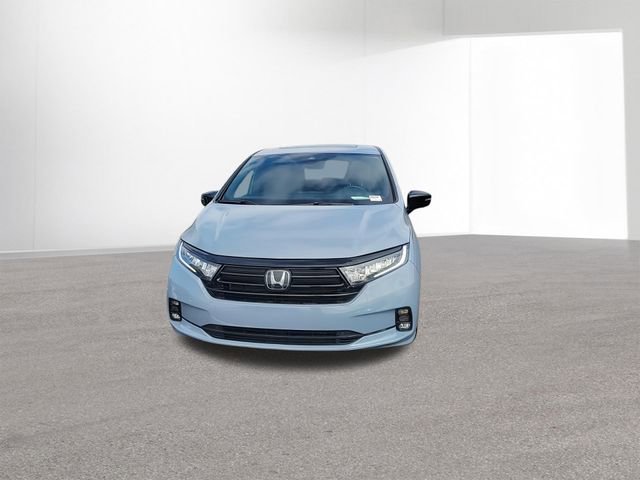 Used 2024 Honda Odyssey Sport image 3
