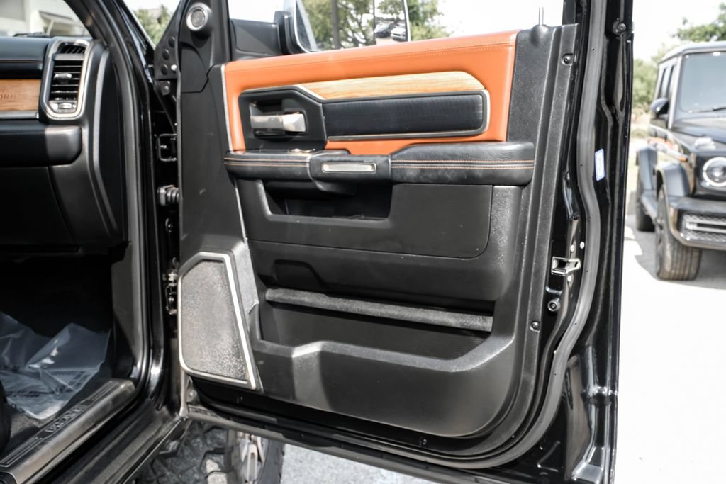 Used 2019 RAM 2500 Limited AWD/4WD image 41