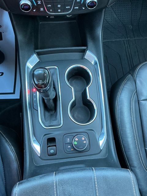 Used 2020 Chevrolet Traverse RS w/ LPO, Floor Liner Package image 9