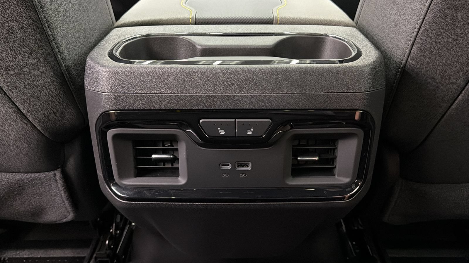 Used 2026 Chevrolet Silverado 1500 ZR2 w/ LPO, Dark Essentials Package AWD/4WD image 39