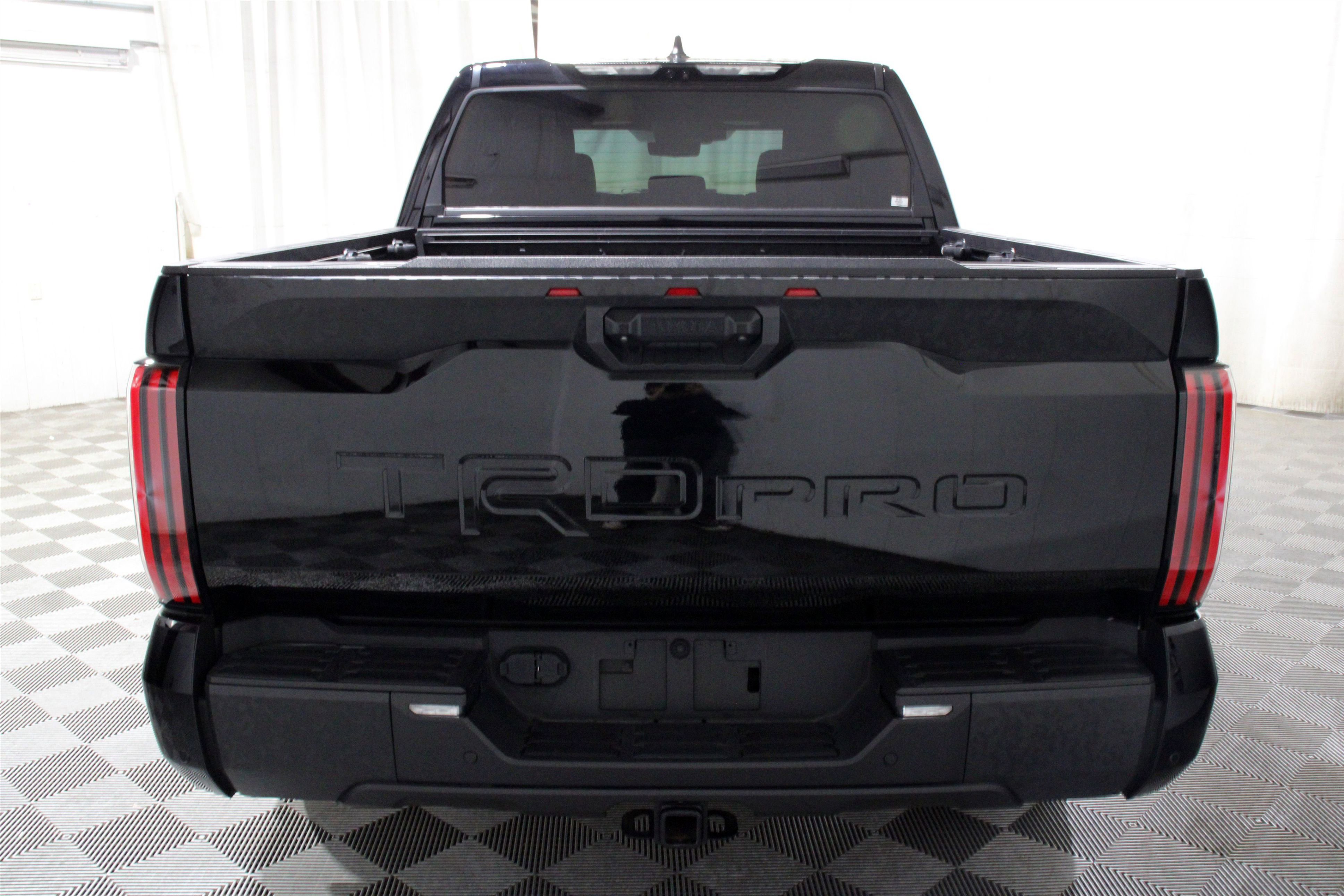 Used 2024 Toyota Tundra TRD Pro AWD/4WD image 32