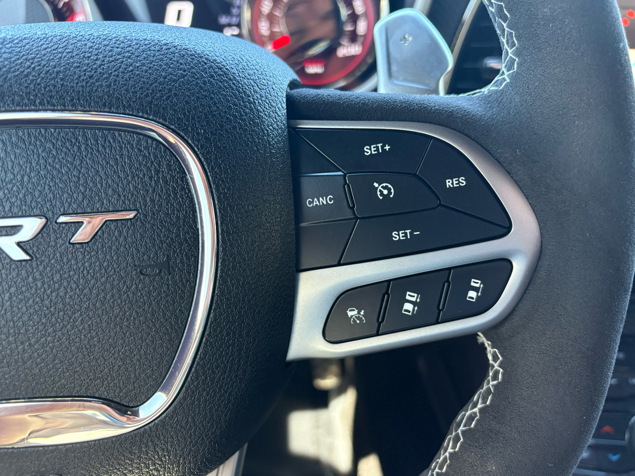 Used 2023 Dodge Challenger SRT Hellcat image 31