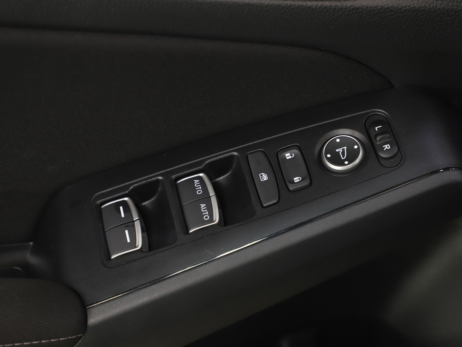 Used 2025 Honda Civic Sport image 11