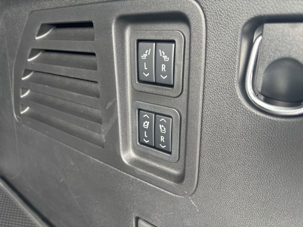 Used 2024 Chevrolet Traverse RS w/ LPO, Floor Liner Package image 24