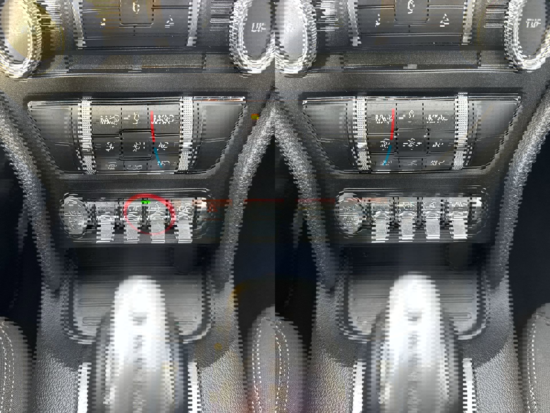 Used 2018 Ford Mustang Convertible w/ Equipment Group 101A image 19