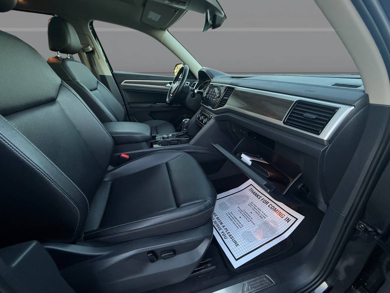 Used 2018 Volkswagen Atlas SEL AWD/4WD image 38